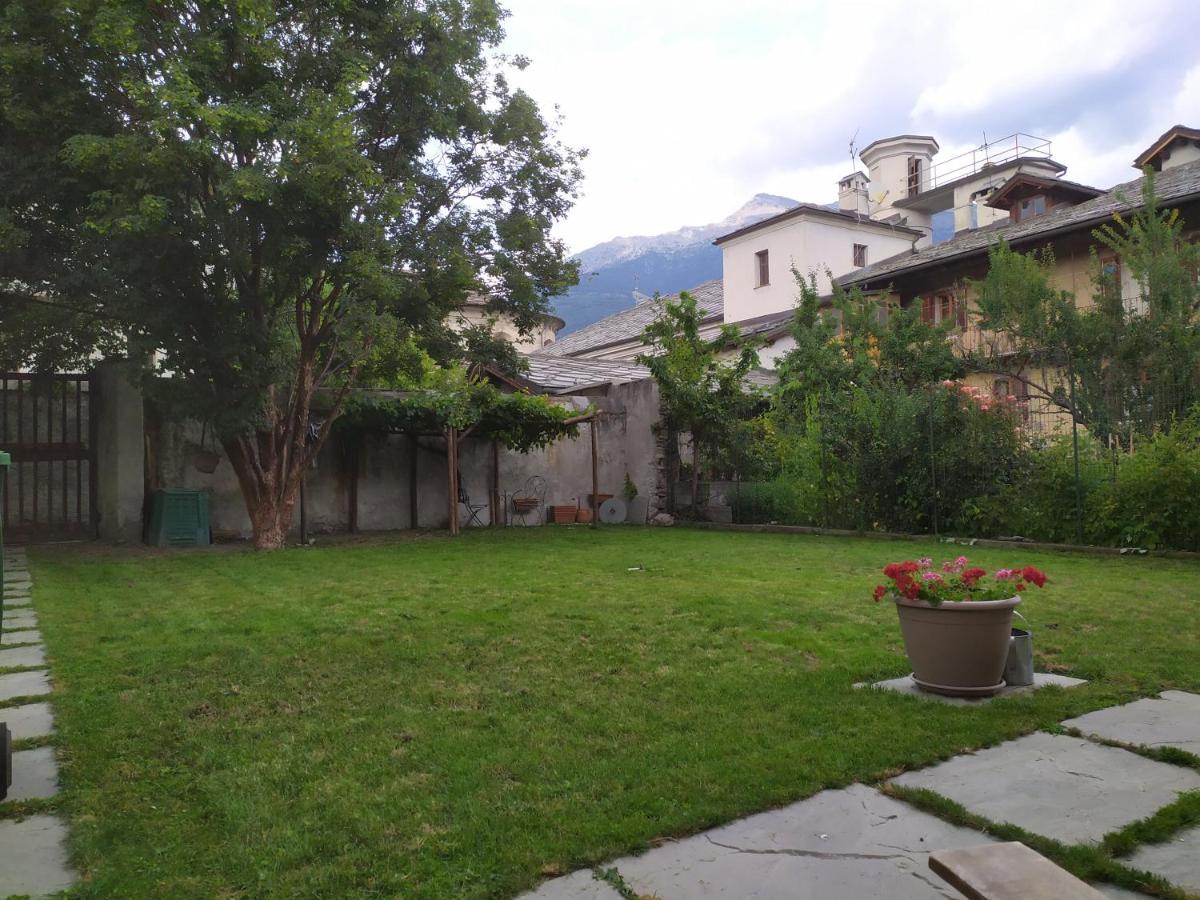 Maison Soleil - Mansarda Aosta Zewnętrze zdjęcie